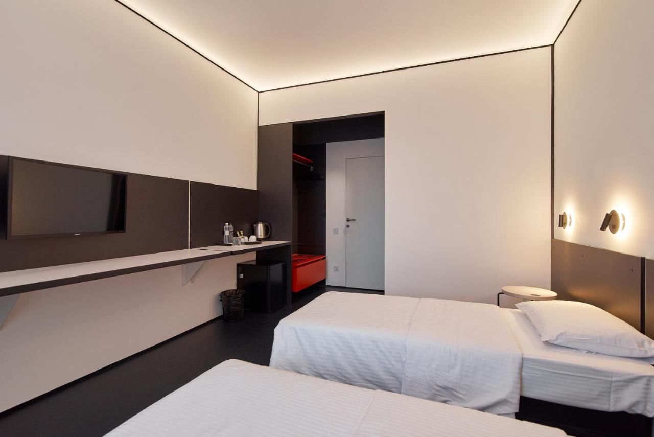 Atmosfera Hotel Odessa Eksteriør billede